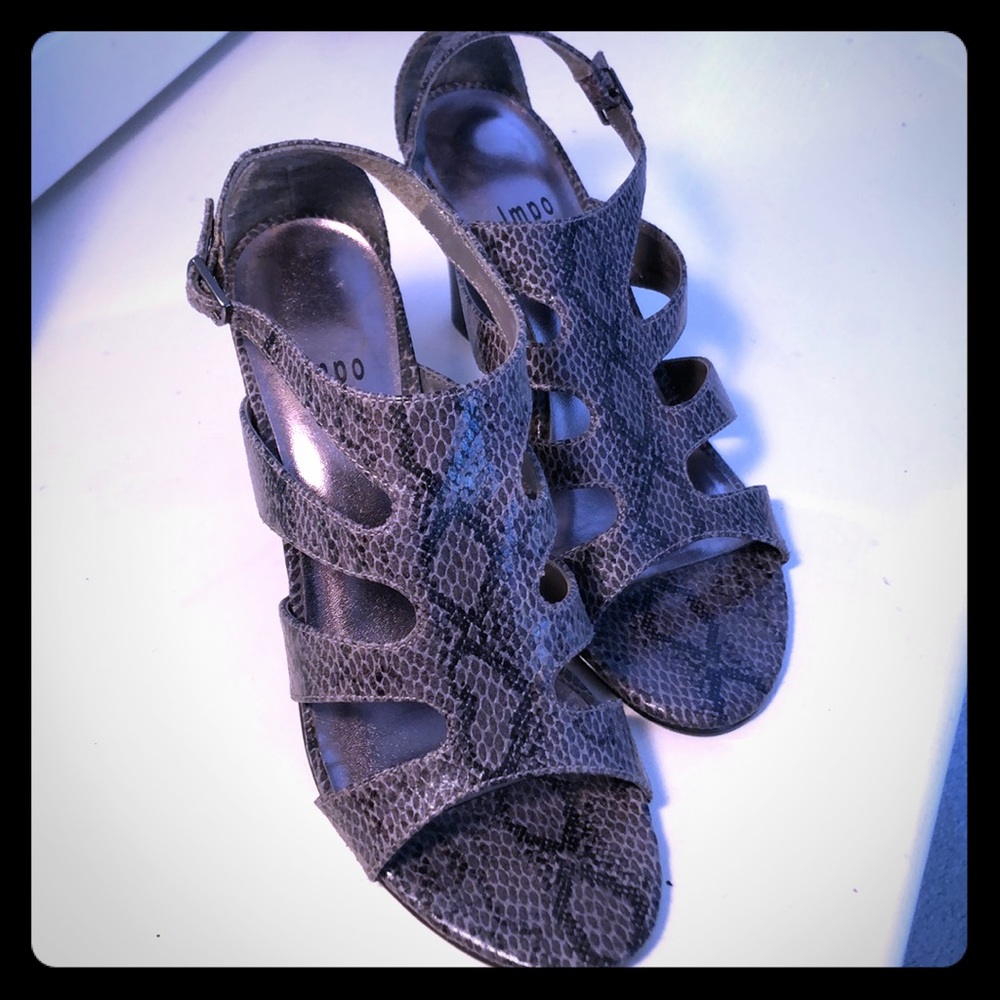 High heel shoes